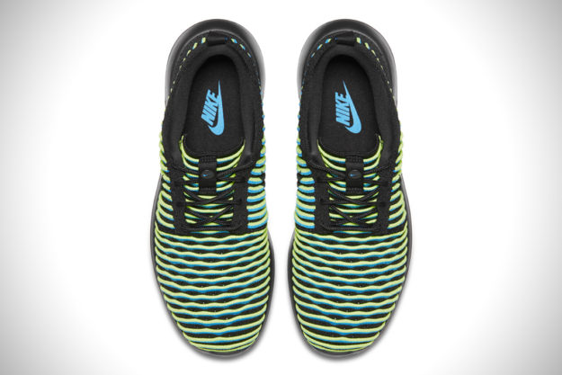 Nike Roshe Flyknit 2.0 Shoes